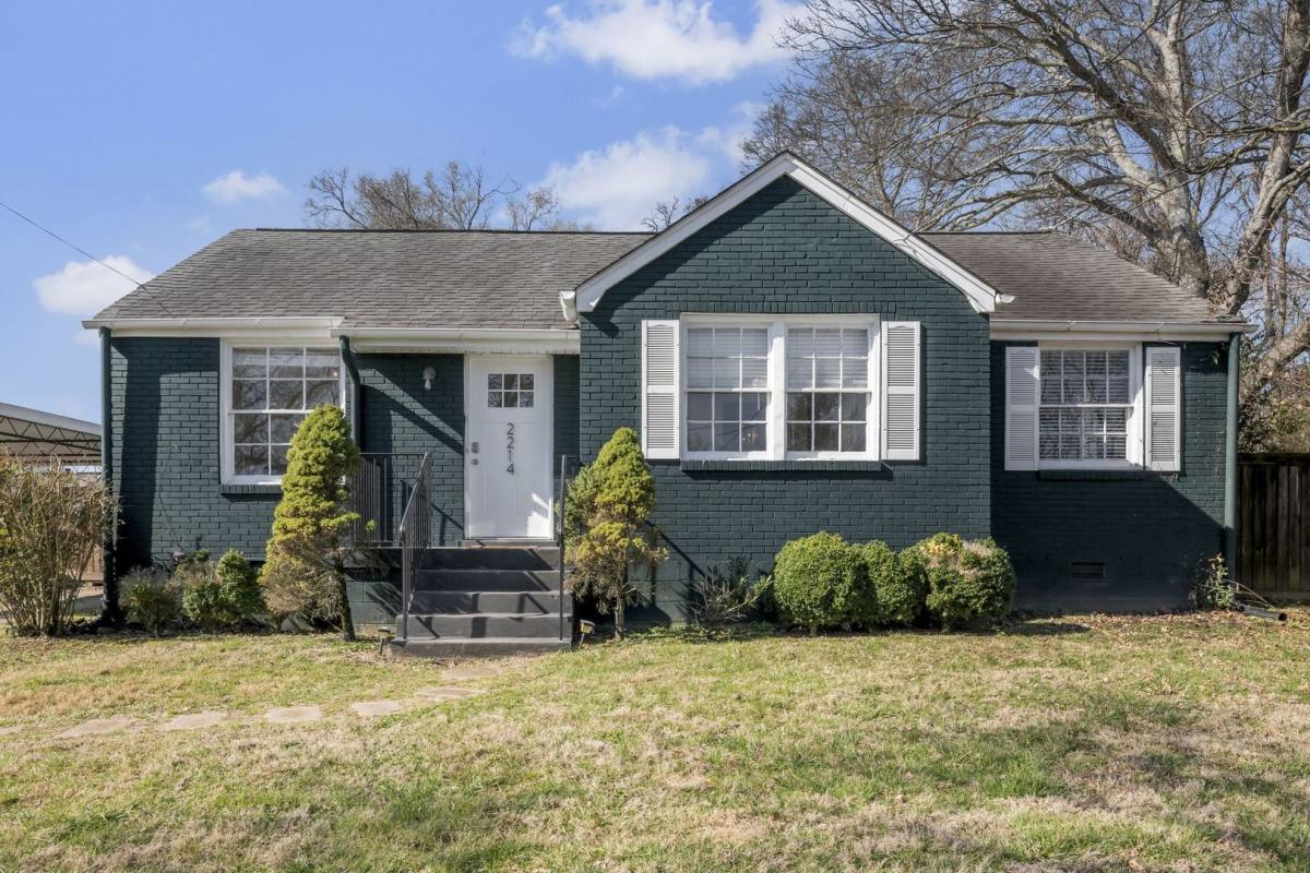 House for rent at 2214 Fernwood Dr, Nashville, TN 37216