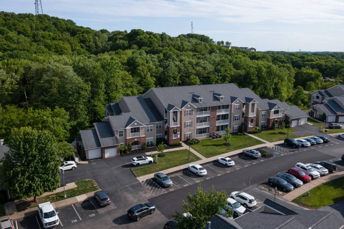 Apartment for rent at 608 Stockton Ridge, Cranberry Township, PA 16066