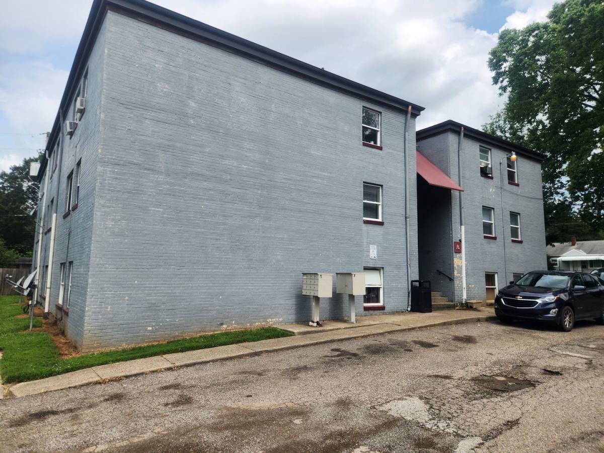 Apartment for rent at 1435 N Columbus St, Lancaster, OH 43130