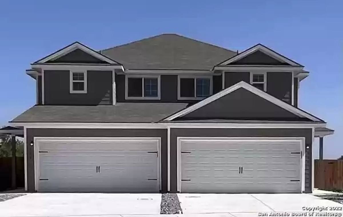 Townhouse for rent at 3433 Haylee Grace, Seguin, TX 78155