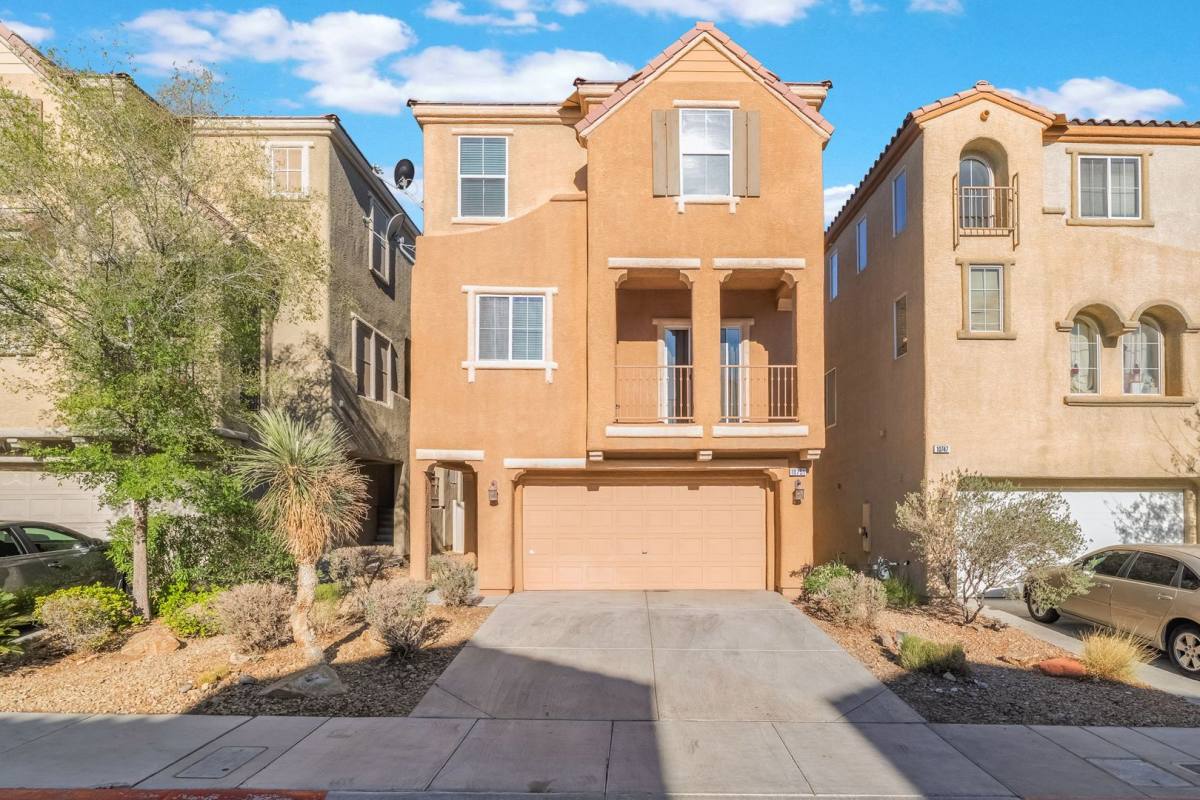 House for rent at 10751 Holmfield St, Henderson, NV 89052