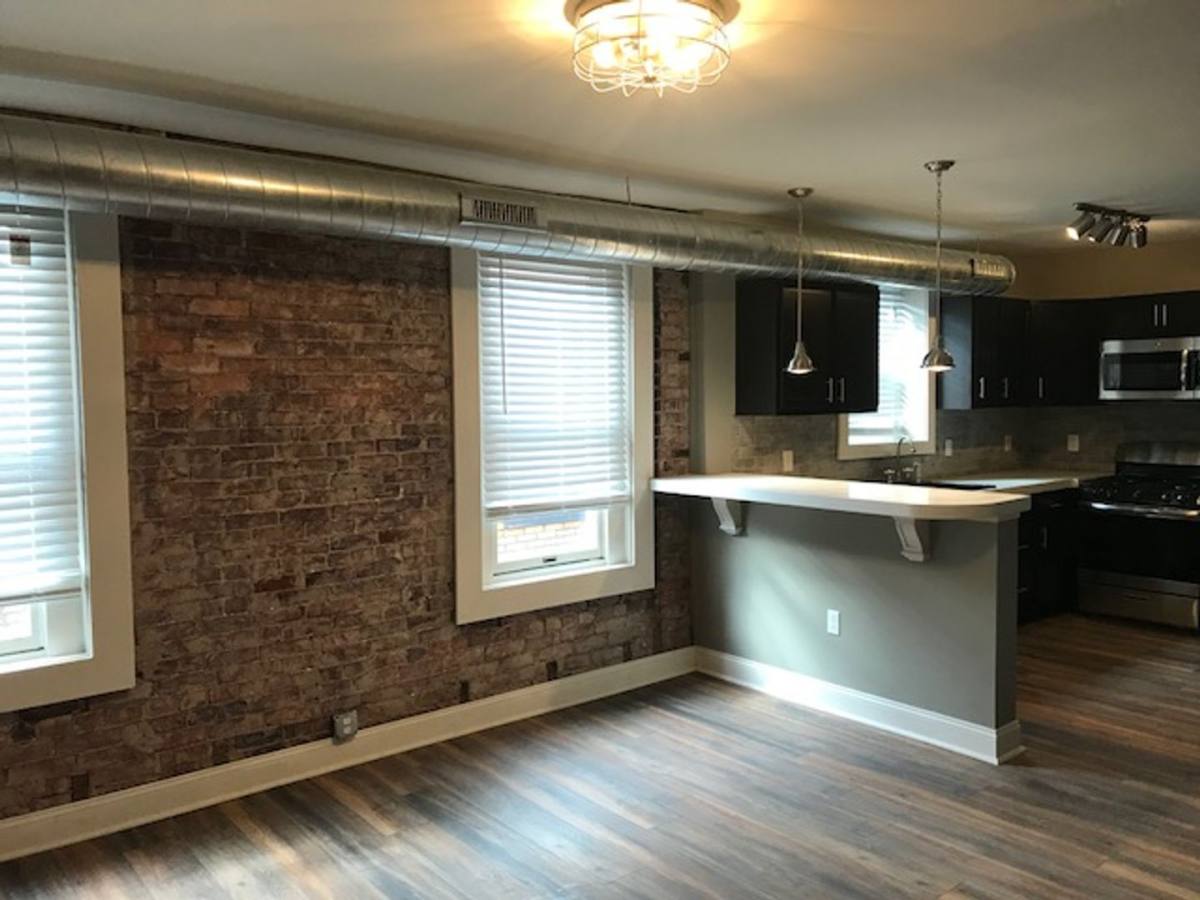Apartment for rent at 5825 E Liberty Blvd, Pittsburgh, PA 15206