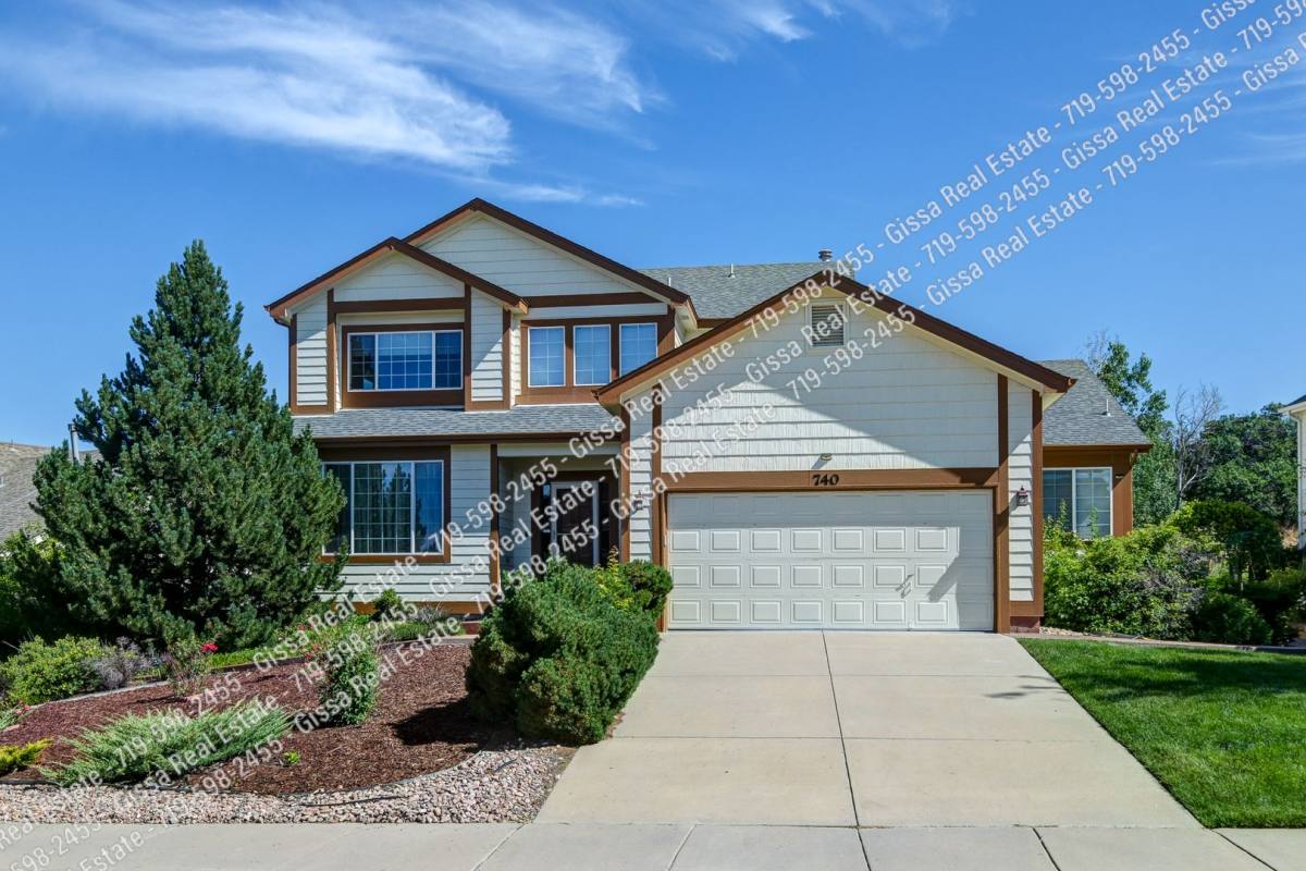 House for rent at 740 Fox Run Circle, Colorado Springs, CO 80921