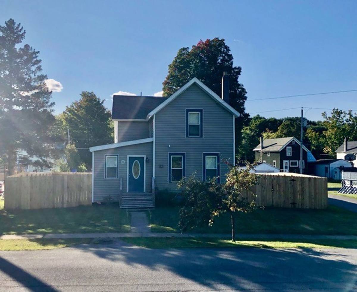 House for rent at 27 Anderson Ave, Carthage, NY 13619