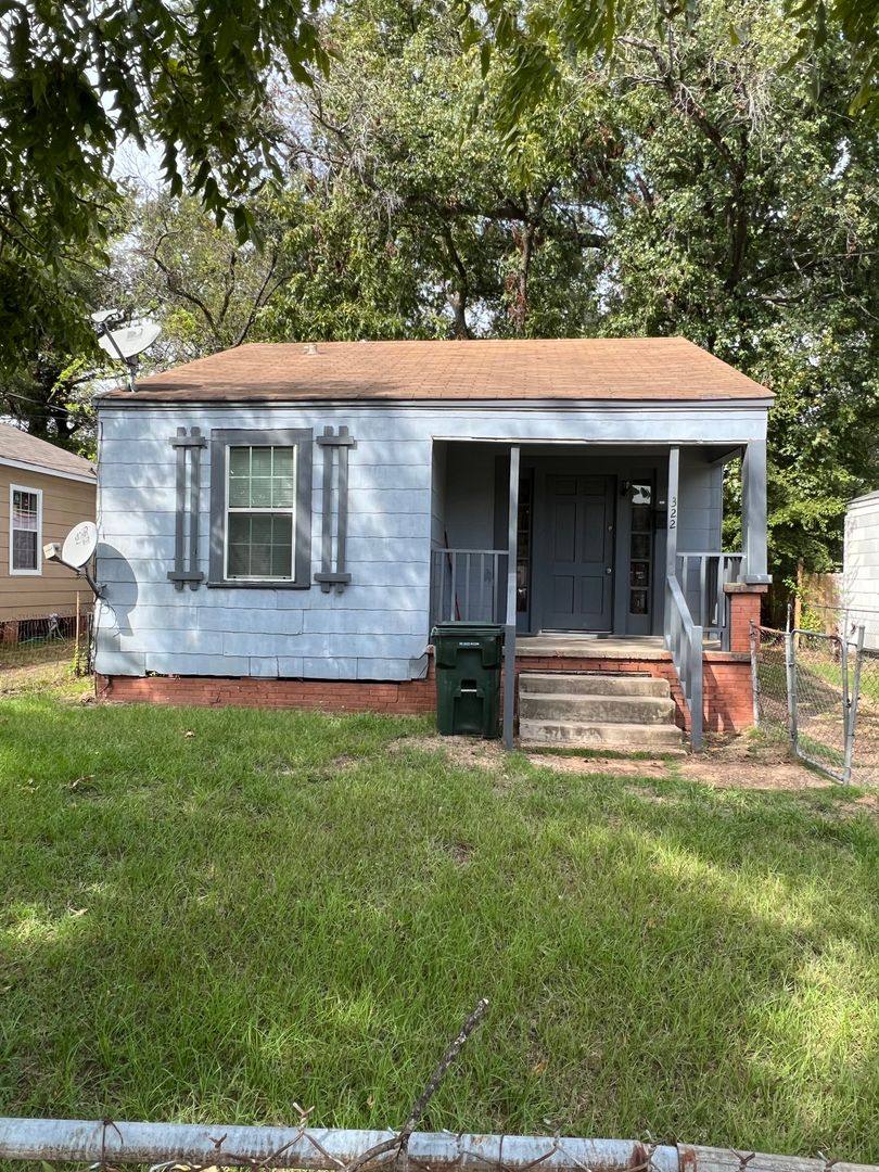 House for rent at 322 W 69th St, Shreveport, LA 71106