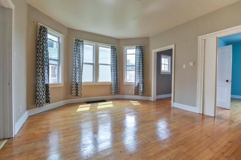 Apartment for rent at 1217 Chicago St, Green Bay, WI 54301