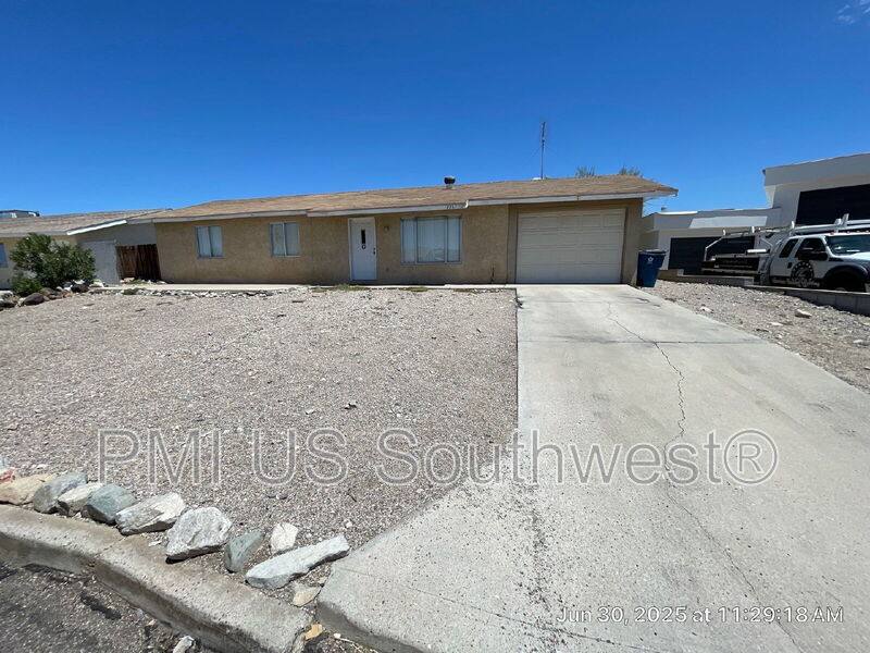 House for rent at 2387 Alpine Dr, Lake Havasu City, AZ 86403