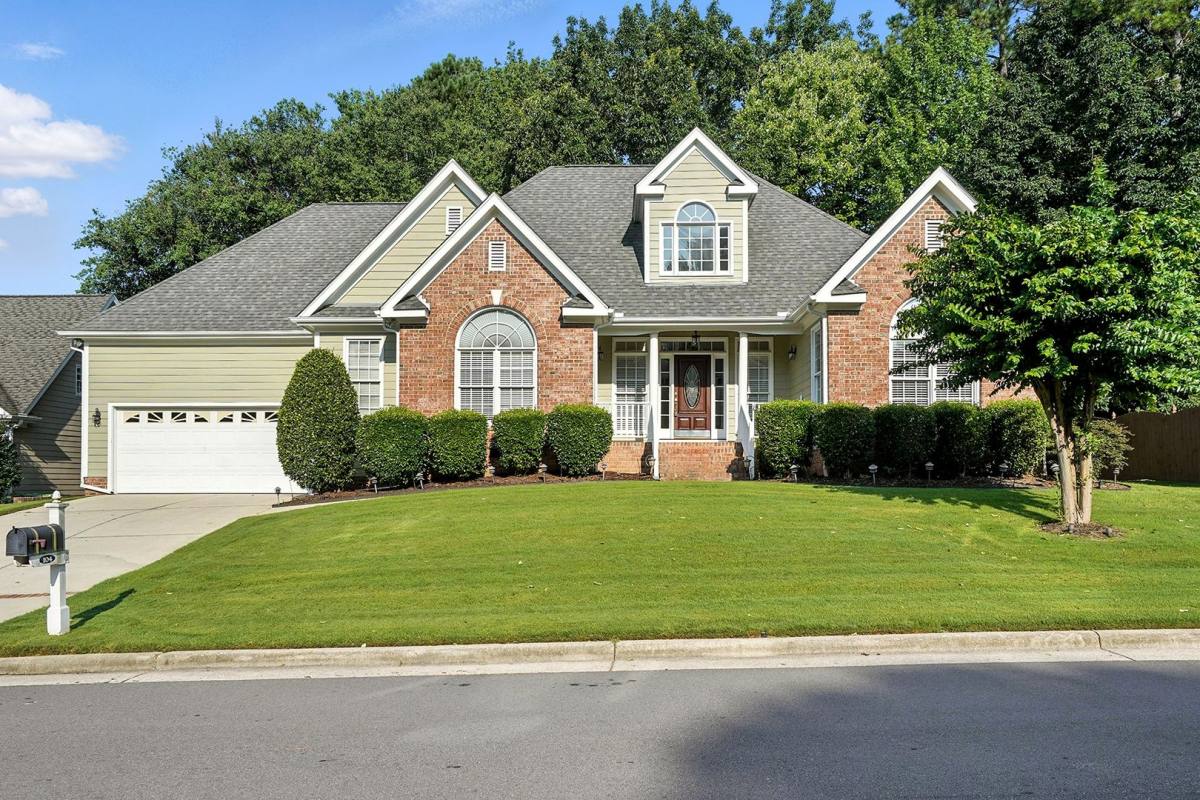 House for rent at 104 Vatersay Dr, Apex, NC 27502