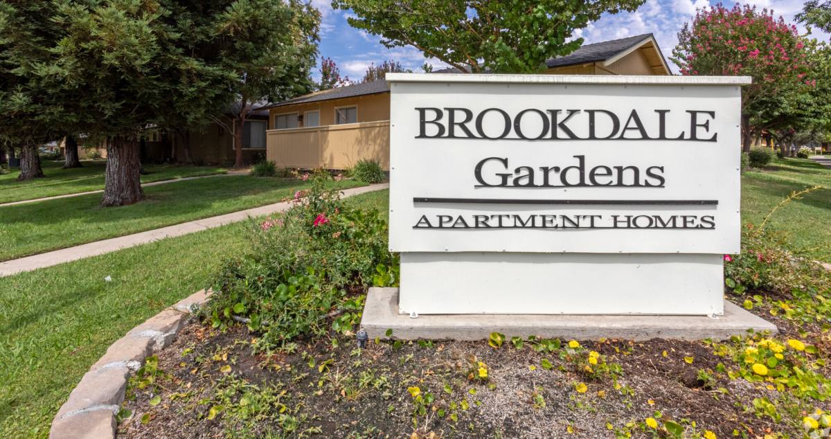 Apartment for rent at 147 Brookdale Dr, Merced, CA 95340