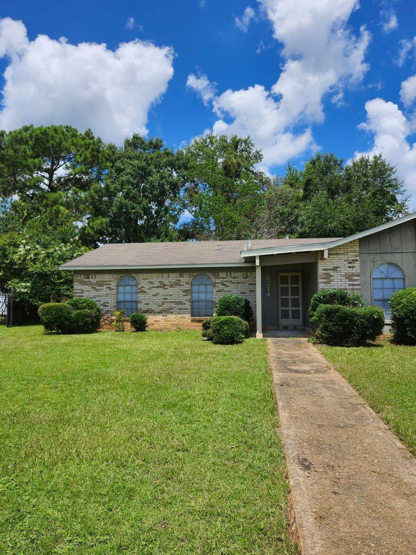House for rent at 6214 Palos Court, Mobile, AL 36609