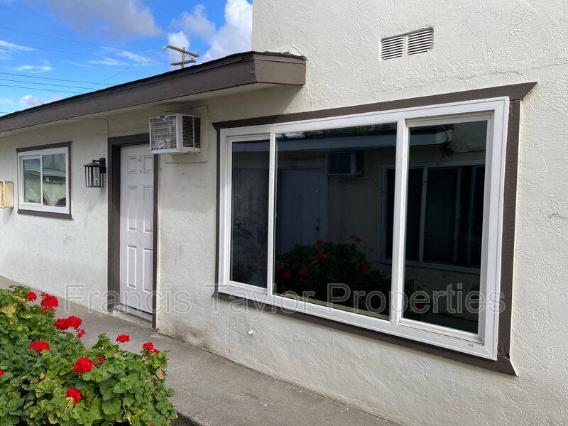 Apartment for rent at 351 Lansing Circle #B, Escondido, CA 92025