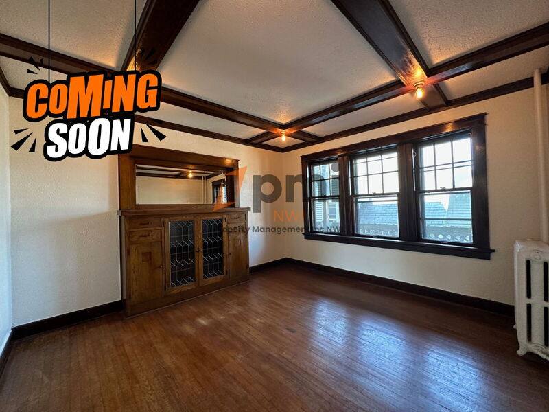 Apartment for rent at 710 Perry St #4, La Porte, IN 46350