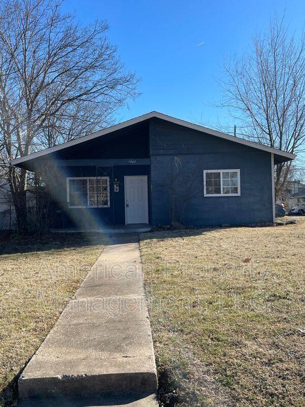Apartment for rent at 1547 S Knoxville Ave #A, Tulsa, OK 74112