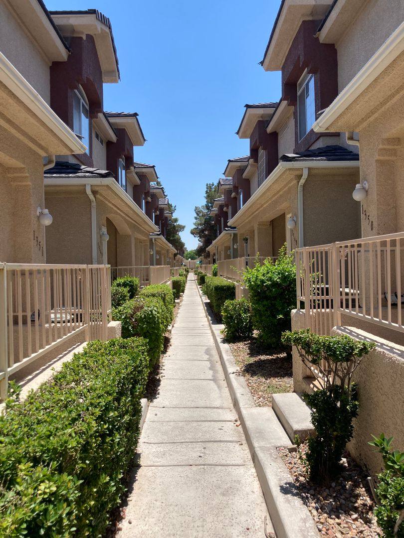 Townhouse for rent at 1350 Silver Sierra St, Las Vegas, NV 89128