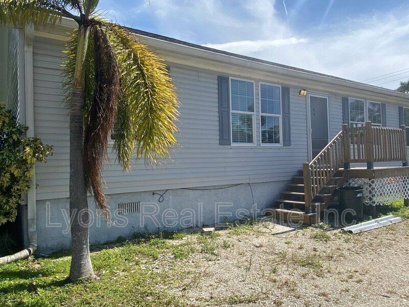 Apartment for rent at 5527 Judith Rd #A, Bokeelia, FL 33922