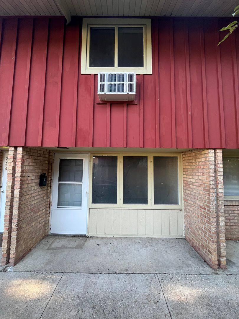 Apartment for rent at 7714 Venus St, Loves Park, IL 61111