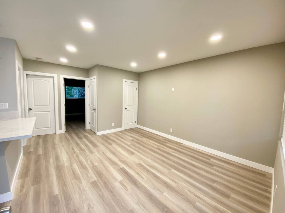 Apartment for rent at 3335 Triangle Place, Glendale, CA 91208
