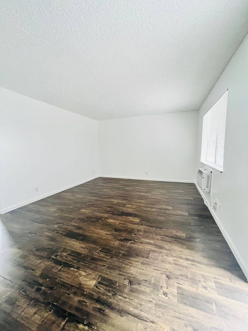 Apartment for rent at 3210 Andrita St, Los Angeles, CA 90065