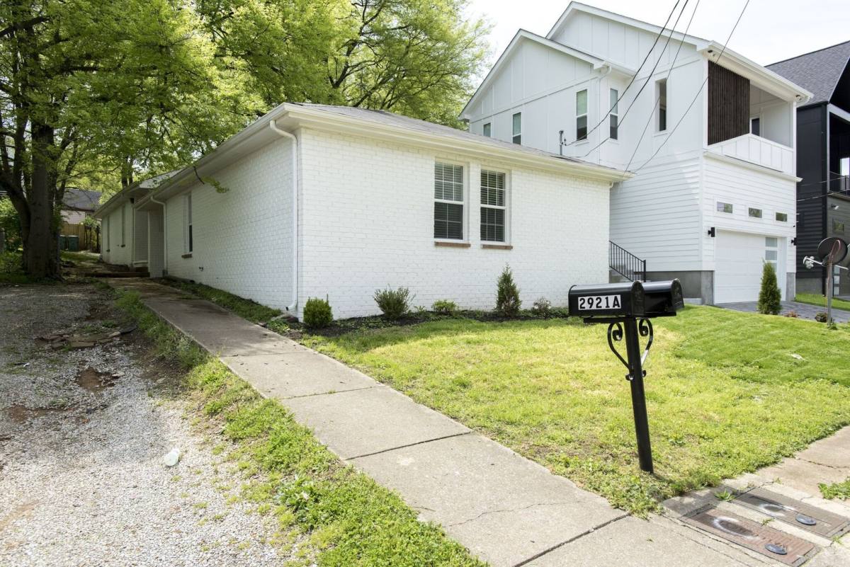 Apartment for rent at 2921 Torbett St, Nashville, TN 37209