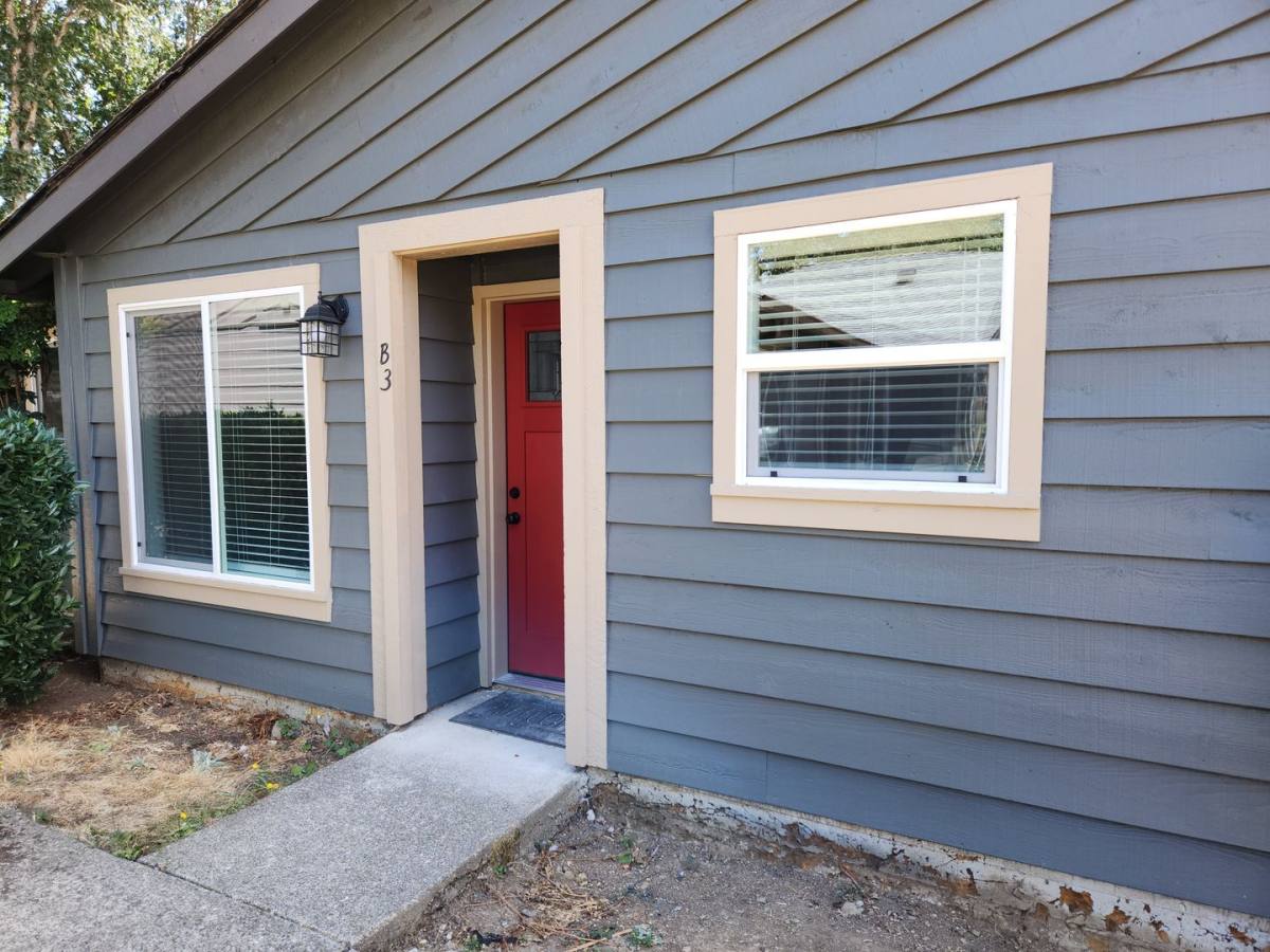 Apartment for rent at 1131 29th Ave, Sweet Home, OR 97386