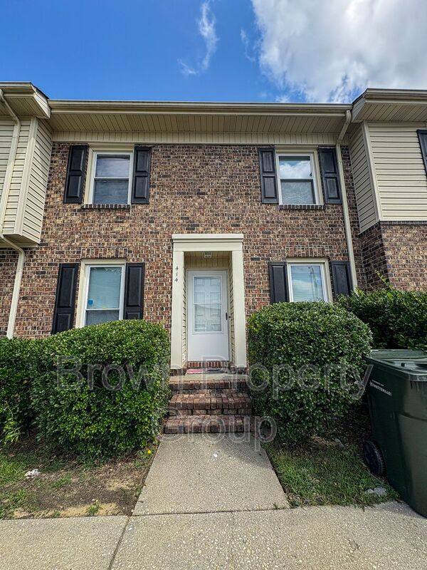 Townhouse for rent at 414 Cumbrian Court, Fayetteville, NC 28314