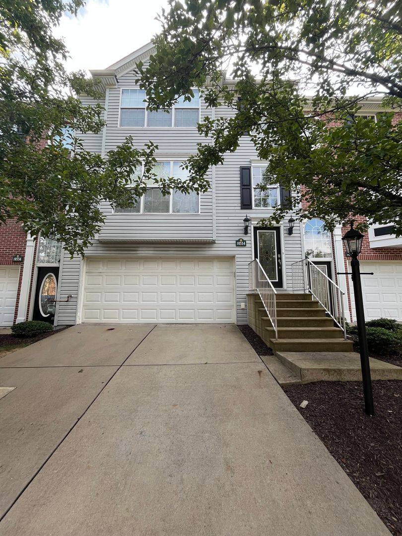 Townhouse for rent at 10554 Cherry Grove Court, Wexford, PA 15090