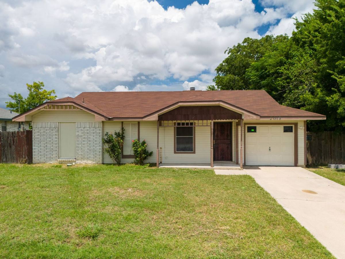 House for rent at 2013 Hinkle Ave, Killeen, TX 76549