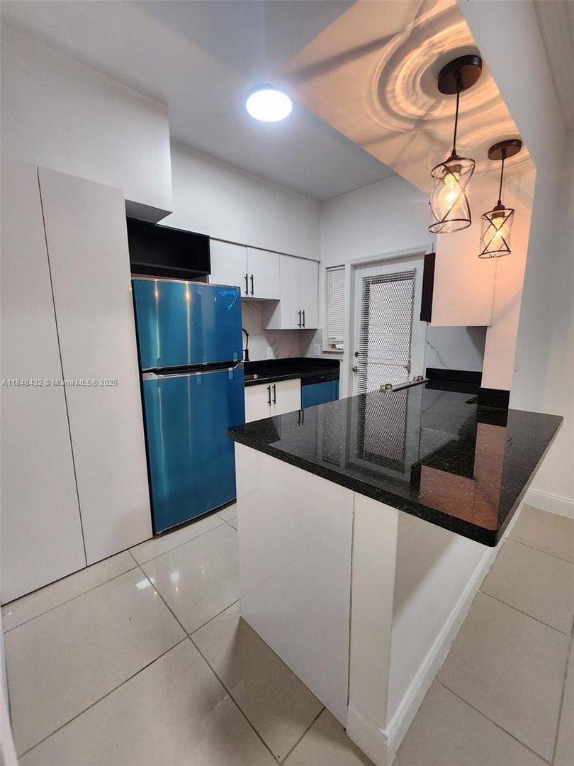 House for rent at 2101 Normandy Dr, Miami Beach, FL 33141