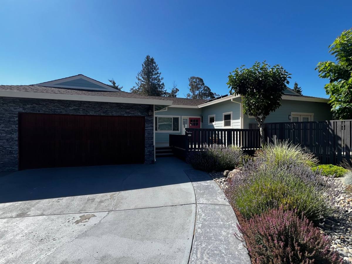 House for rent at 129 Alma Ave, Rohnert Park, CA 94928