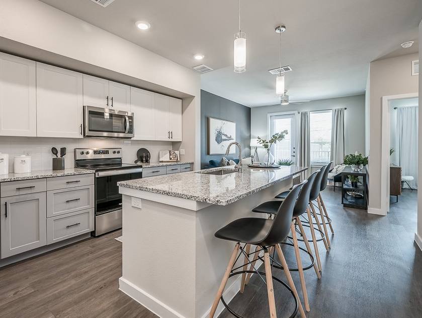 10920 Day Rd, Houston, TX 77043