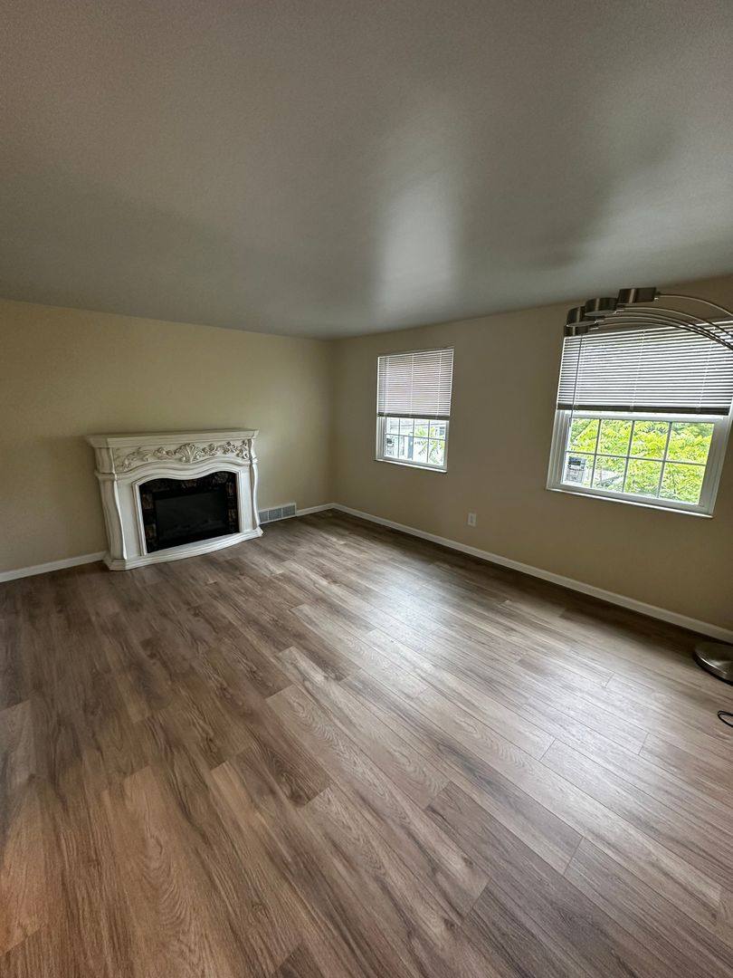 Townhouse for rent at 239 Whitestown Village Rd #C, Butler, PA 16001