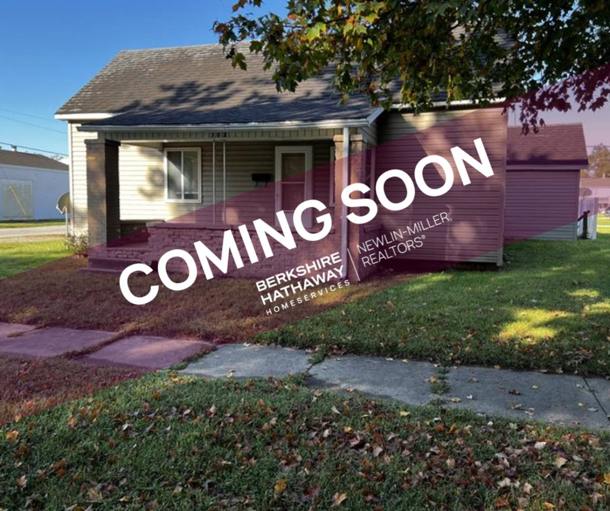 House for rent at 702 N 8th St, Clinton, IN 47842