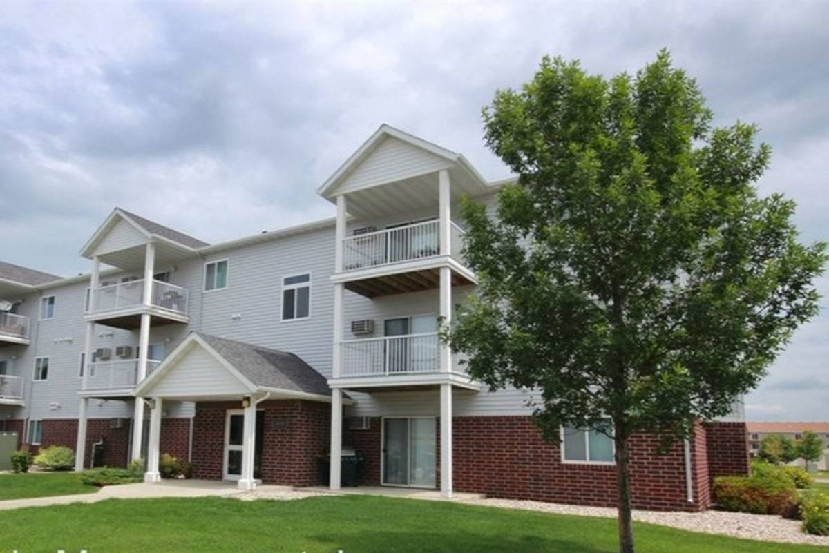 Apartment for rent at 4281 33rd Ave S, Fargo, ND 58104