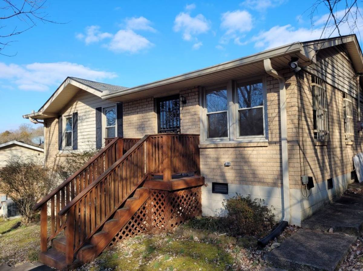 House for rent at 512 Combs Terrace, Nashville, TN 37207