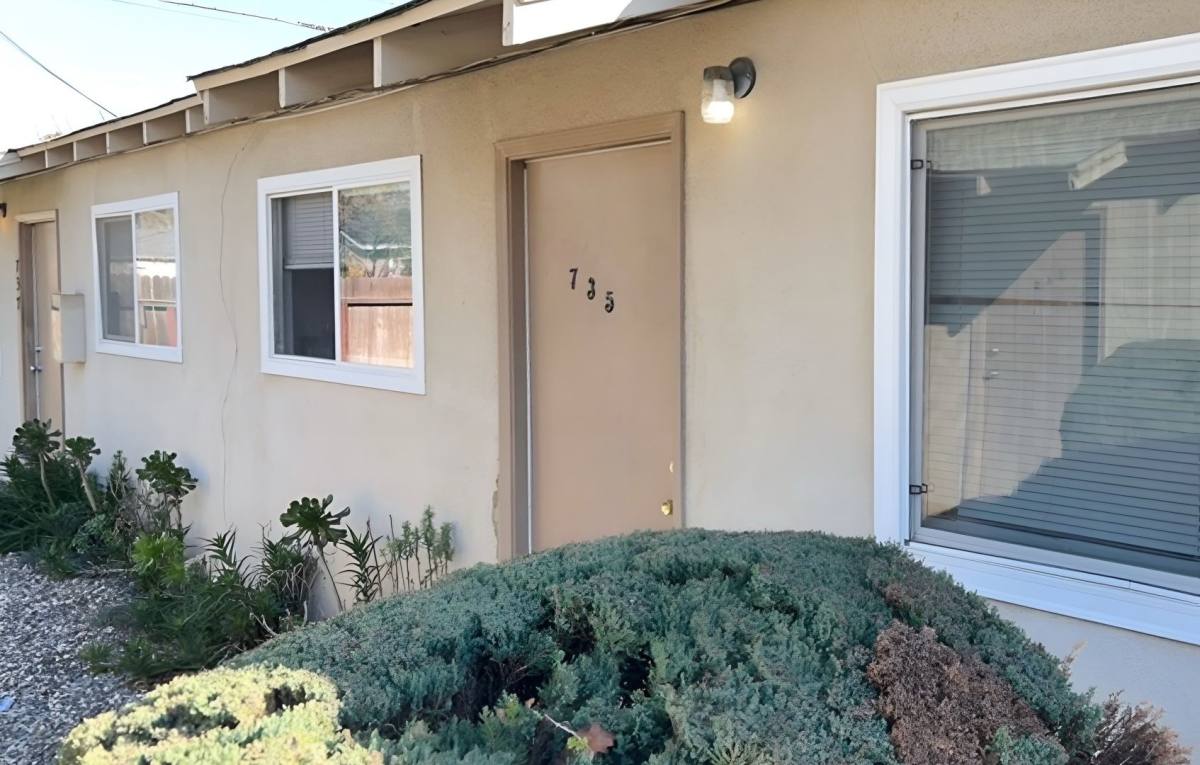 Apartment for rent at 731 -745 W Santa Fe Ave, Merced, CA 95340