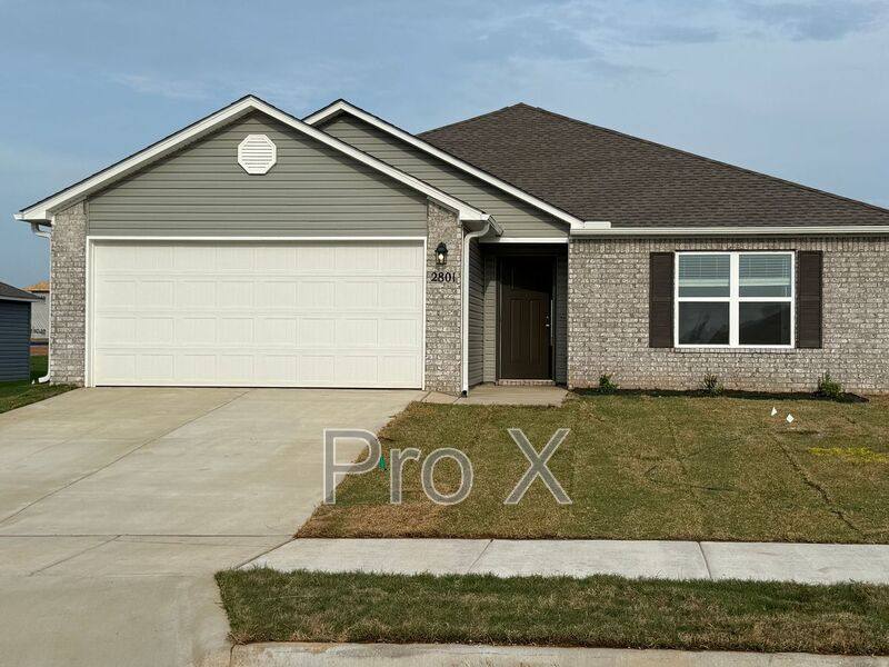 House for rent at 2801 Elliott St, Pea Ridge, AR 72751