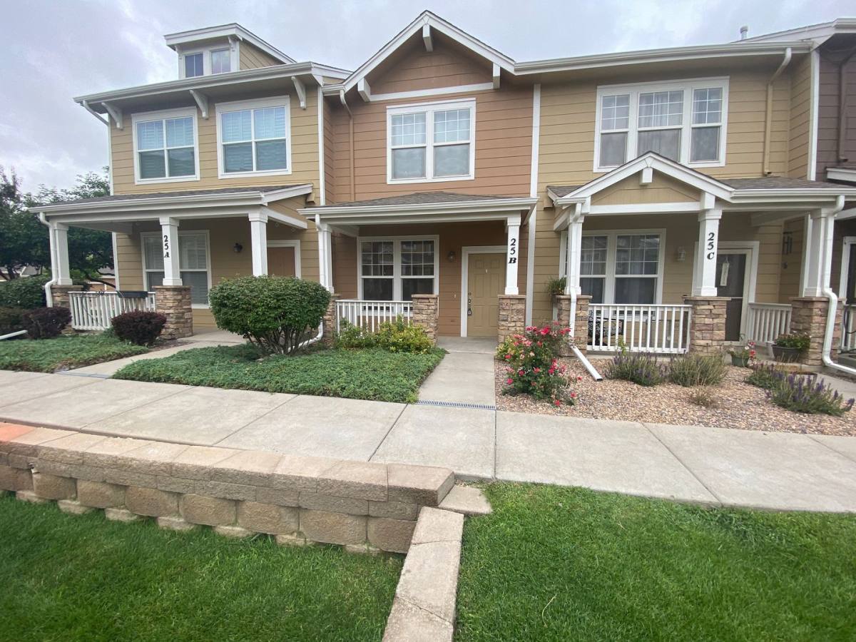 Townhouse for rent at 15612 E 96th Way, Commerce City, CO 80022