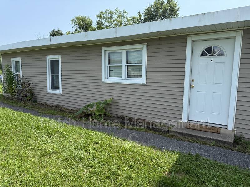 Apartment for rent at 10669 Jonestown Rd #4, Annville, PA 17003