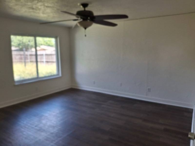House for rent at 1405 La Fonda Circle, Seagoville, TX 75159