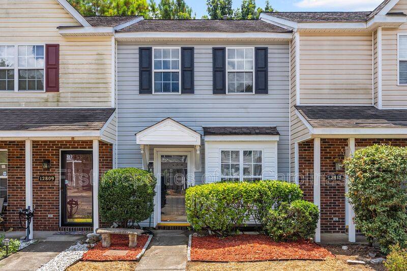 Townhouse for rent at 12813 Sickles Dr, Charlotte, NC 28273