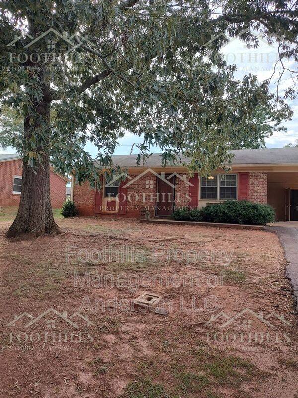 House for rent at 2505 Rolling Green Rd, Anderson, SC 29621