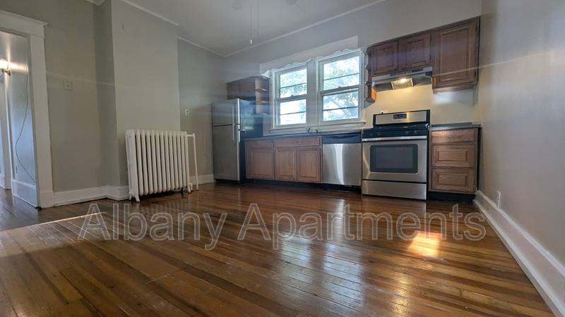 Apartment for rent at 418 Delaware Ave #2, Albany, NY 12209