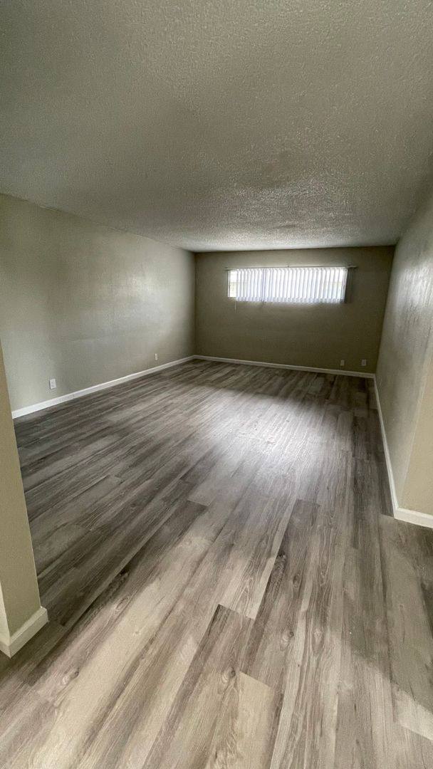 Apartment for rent at 1800 Rexford Dr, Las Vegas, NV 89104