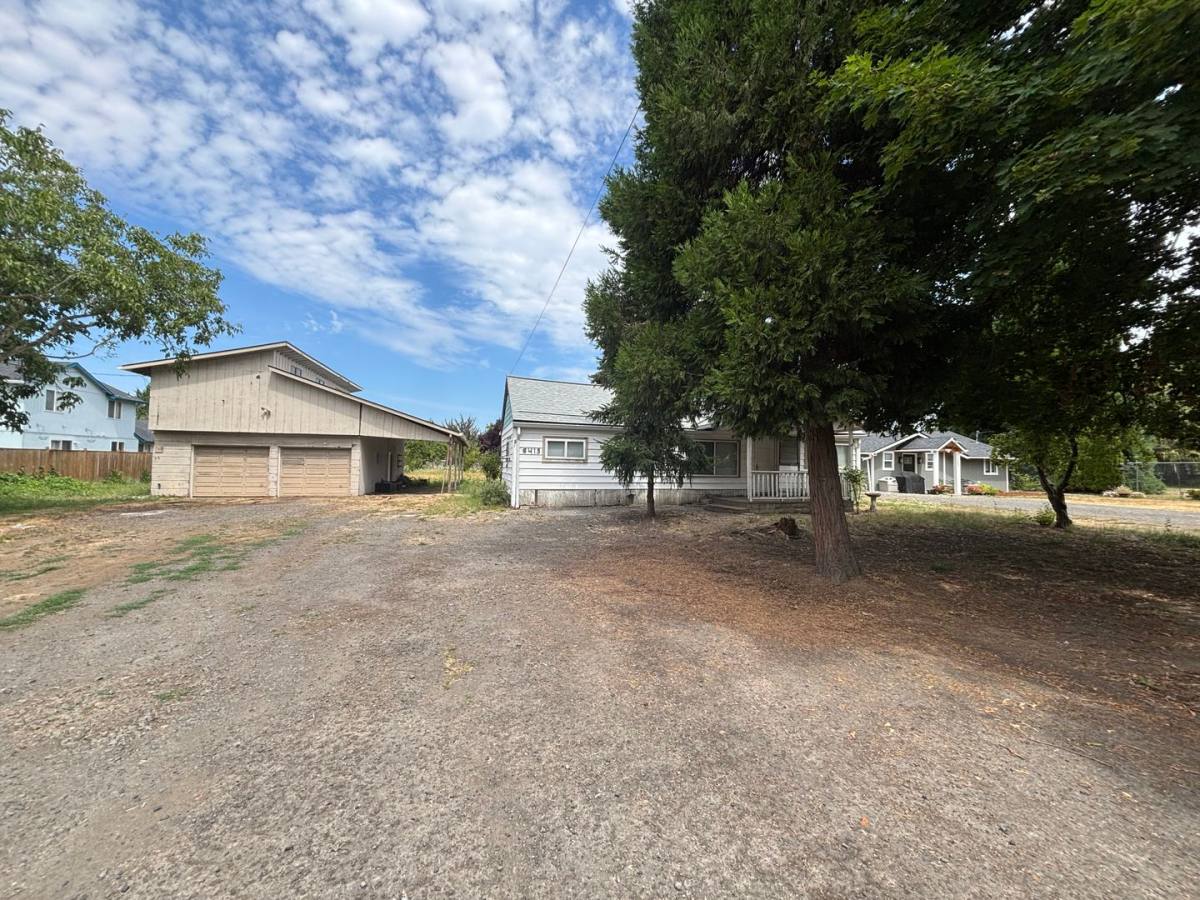 House for rent at 6415 SE Johnson St, Hillsboro, OR 97123