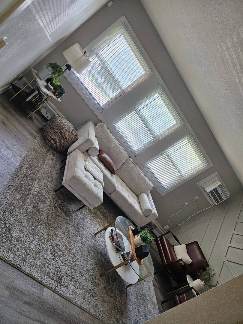 Apartment for rent at 3712 SE 14th St, Des Moines, IA 50320