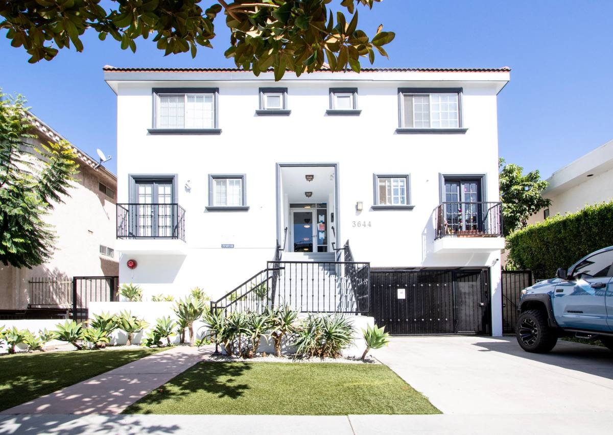 Townhouse for rent at 3644 Keystone Ave, Los Angeles, CA 90034