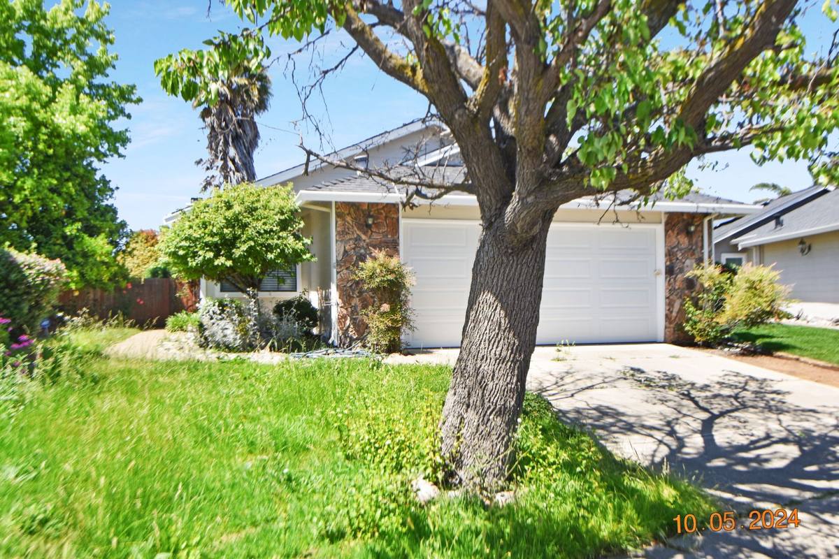 House for rent at 271 Azores Court, Pittsburg, CA 94565