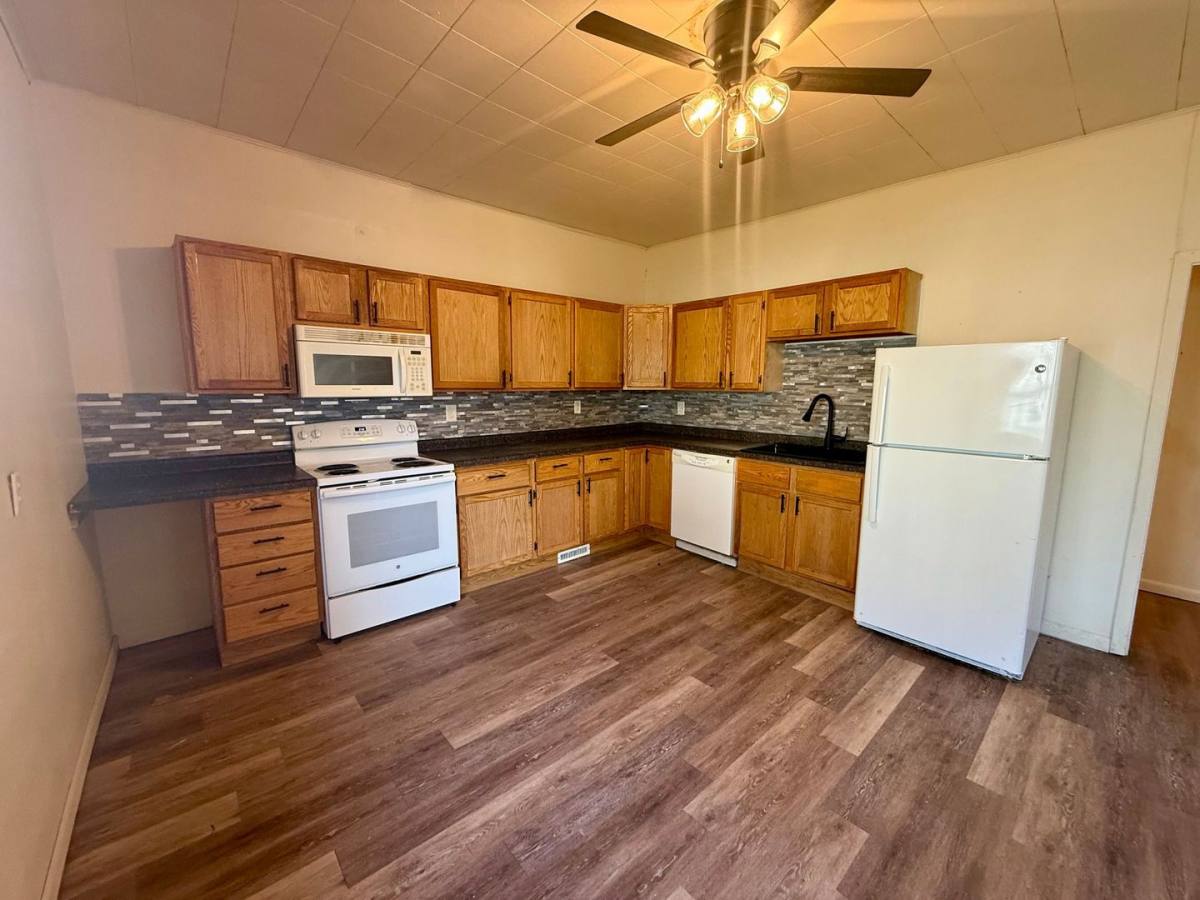 Apartment for rent at 1001 N 6th St, Wausau, WI 54403