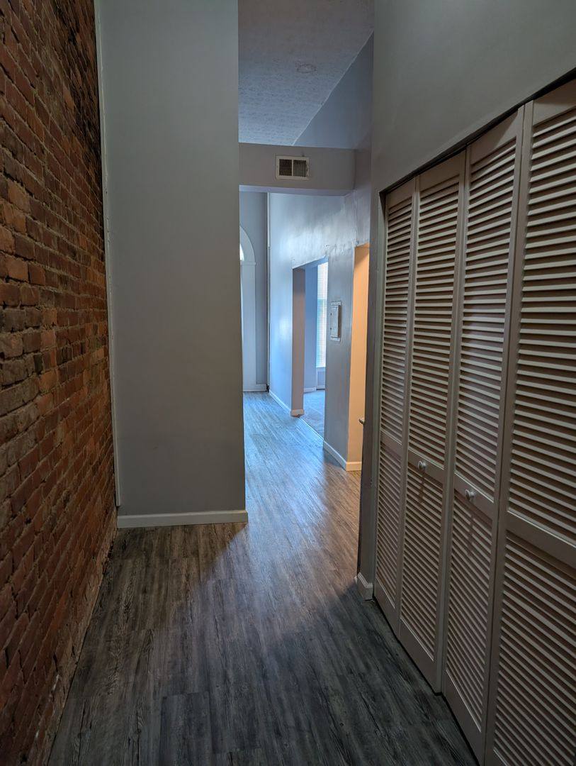 Apartment for rent at 1009 S 3rd St, Louisville, KY 40204