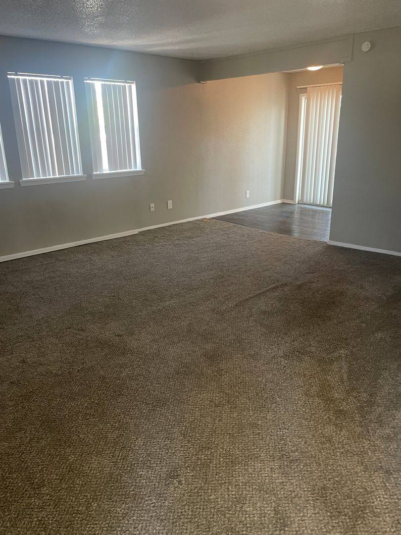 Apartment for rent at 2413 E 55th Place, Tulsa, OK 74105